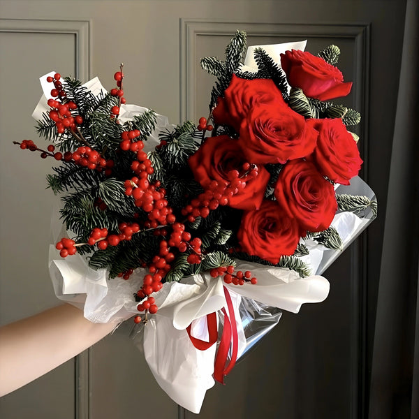 Christmas bouquet with roses