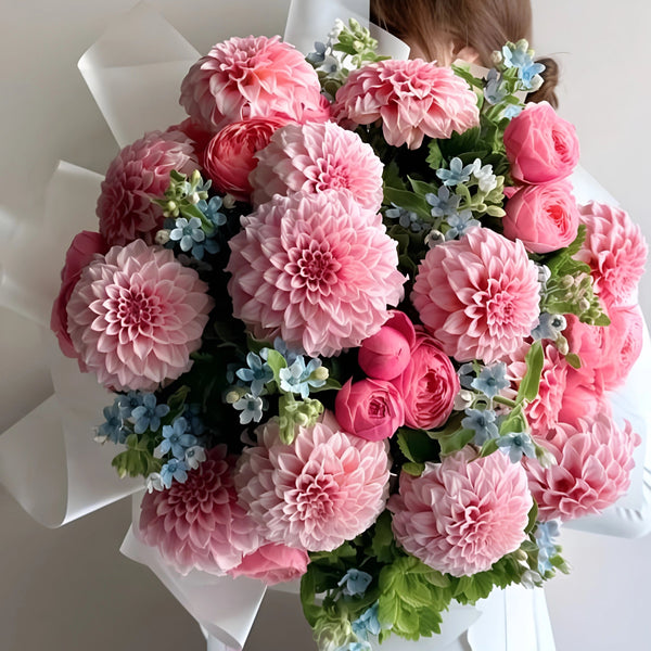 Premium Pink Dahlia Bouquet “Elegance”